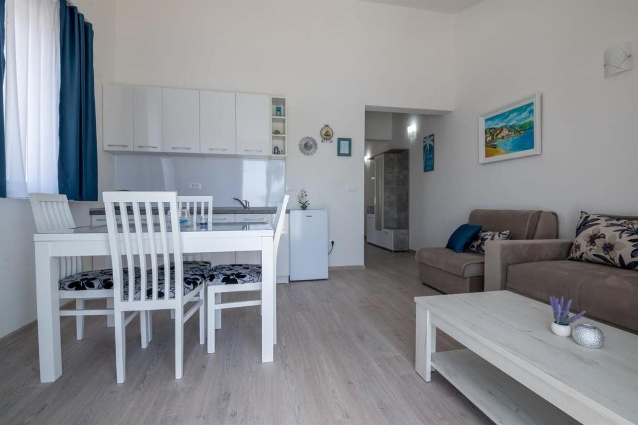Apartmani Mate Neum Exterior foto